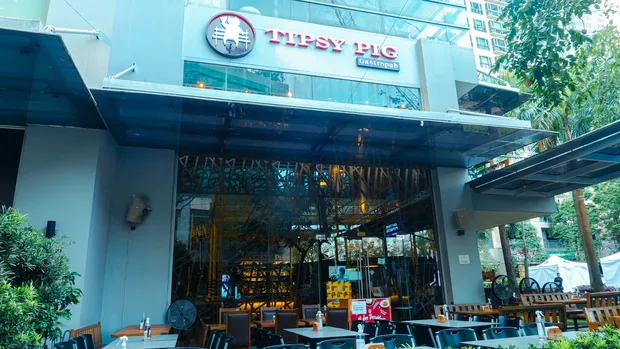 Tipsy Pig BGC