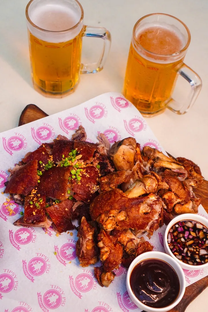 Boneless Crispy Pata